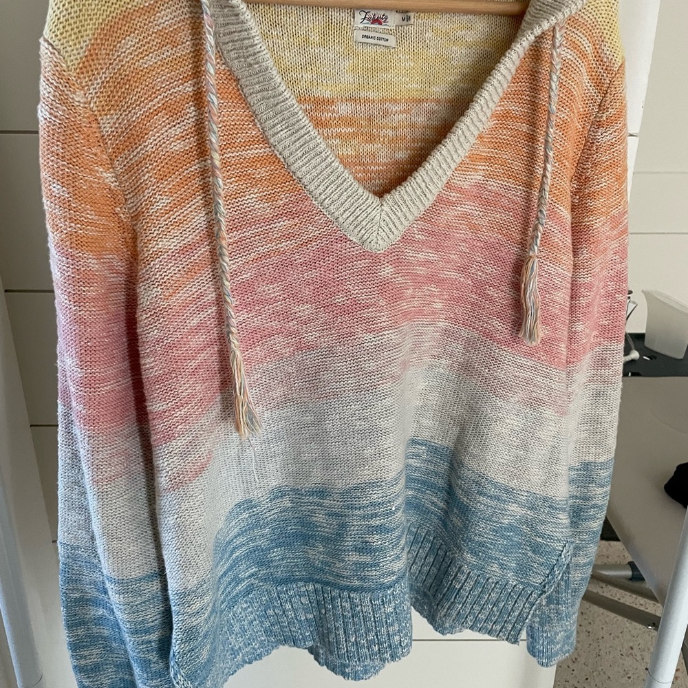 Faherty sweater. Size medium